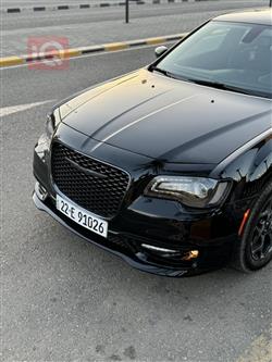 کرایسلەر 300